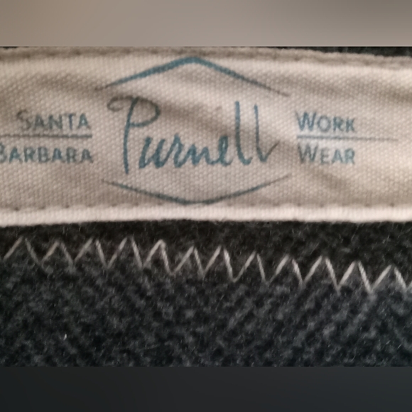 Wool Skirt - Picture 2 of 3